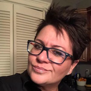 Meet your Posher, Sandra